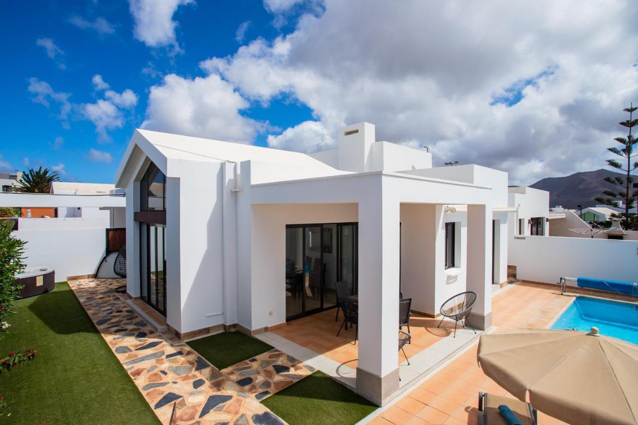 Casa Maurizio - Heated Pool, Hot Tub & Hammam Βίλα Πλάγια Μπλάνκα Εξωτερικό φωτογραφία